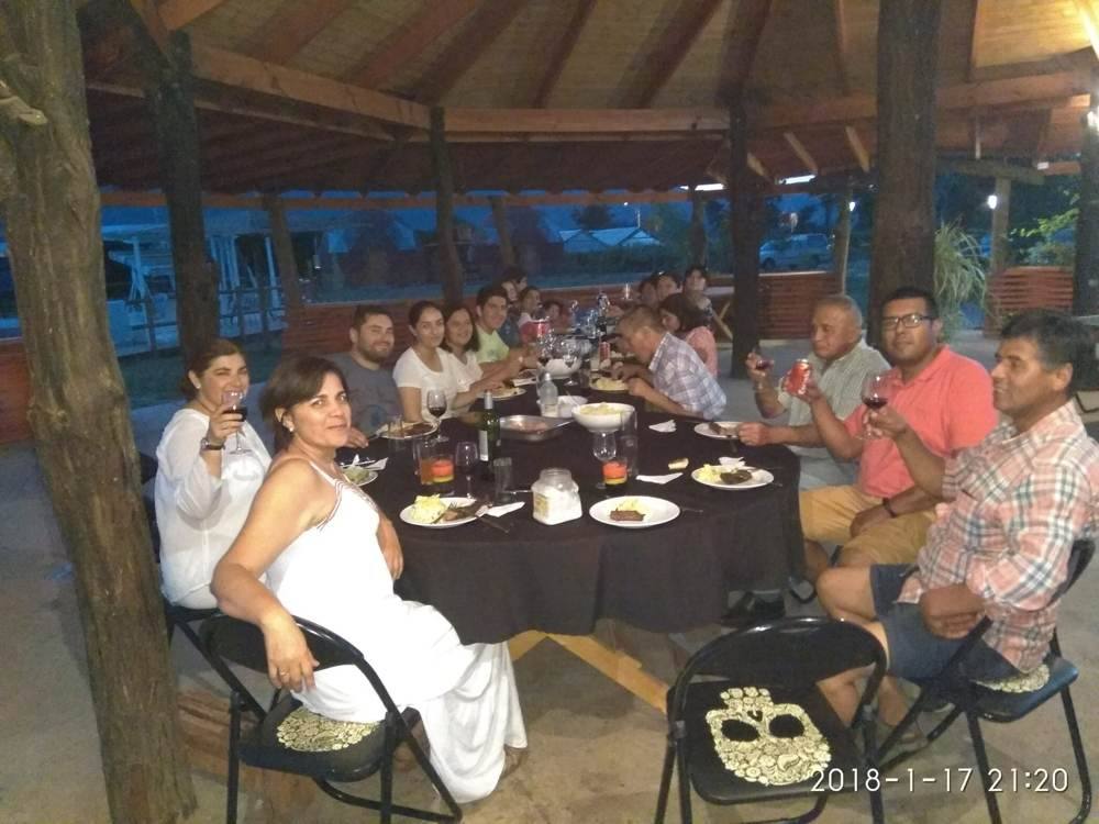 Celebración con amigos y familia