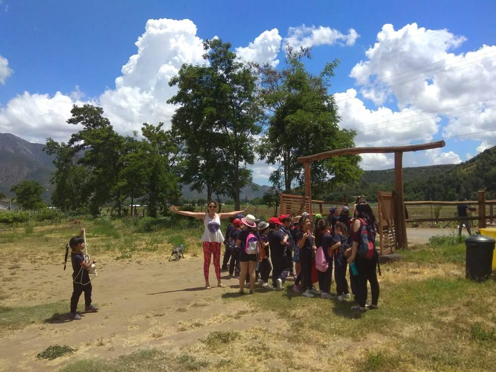 Visita de colegio a Domos Ocoa